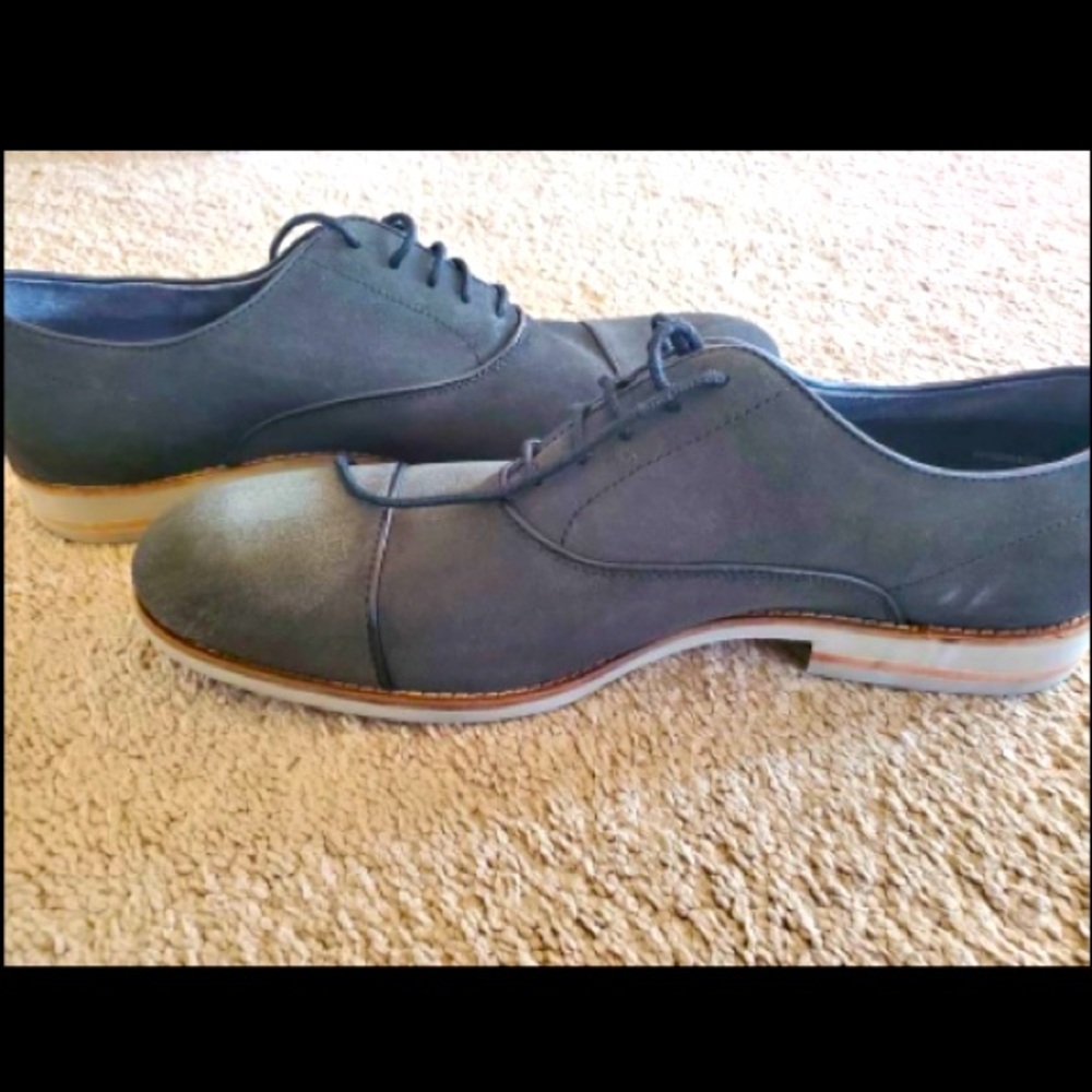 John Varvatos Dress Shoes - Size 11 - New